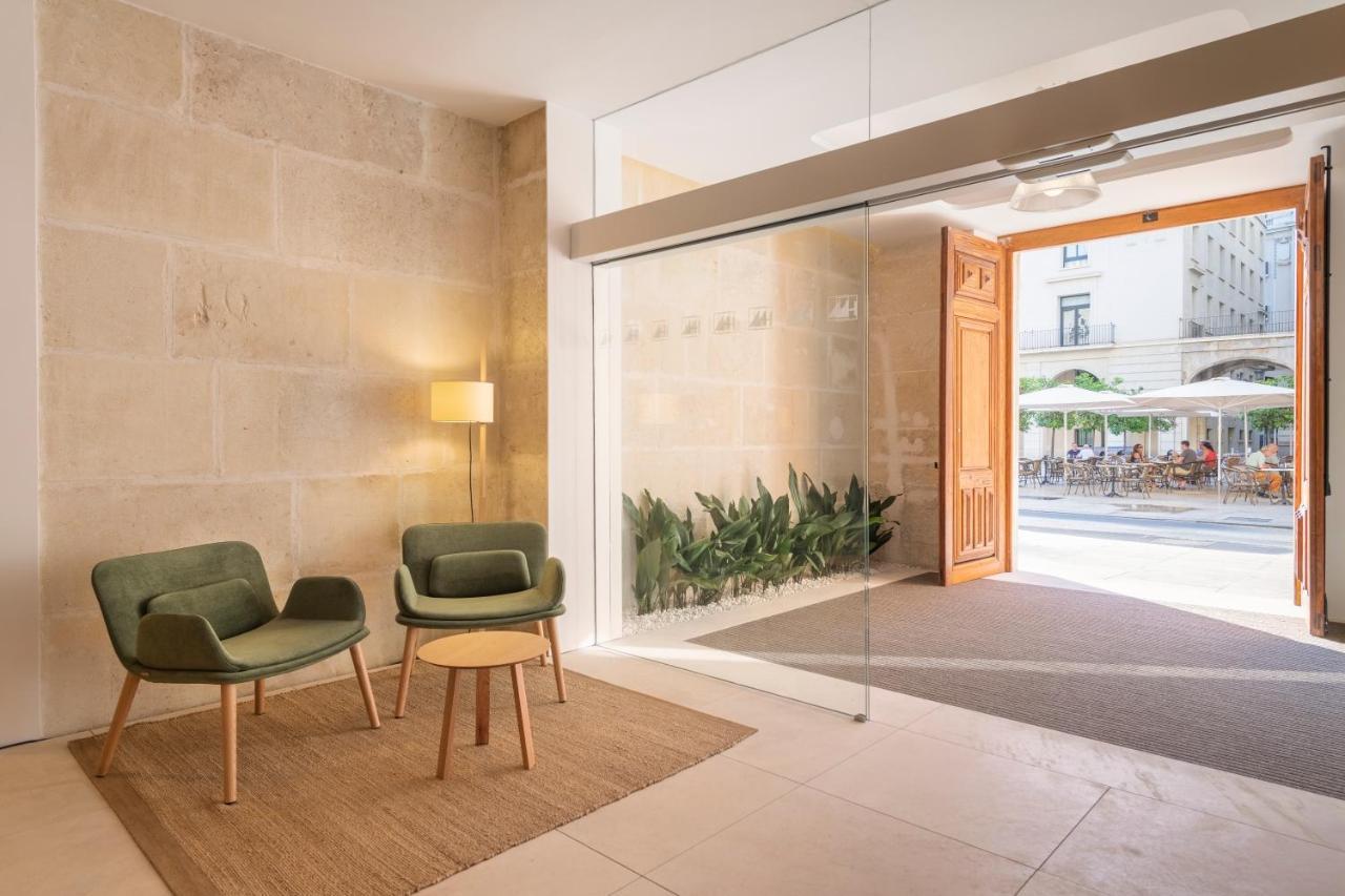 Eurostars Portico อาลิกันเต ภายนอก รูปภาพ Entrance to the hotel